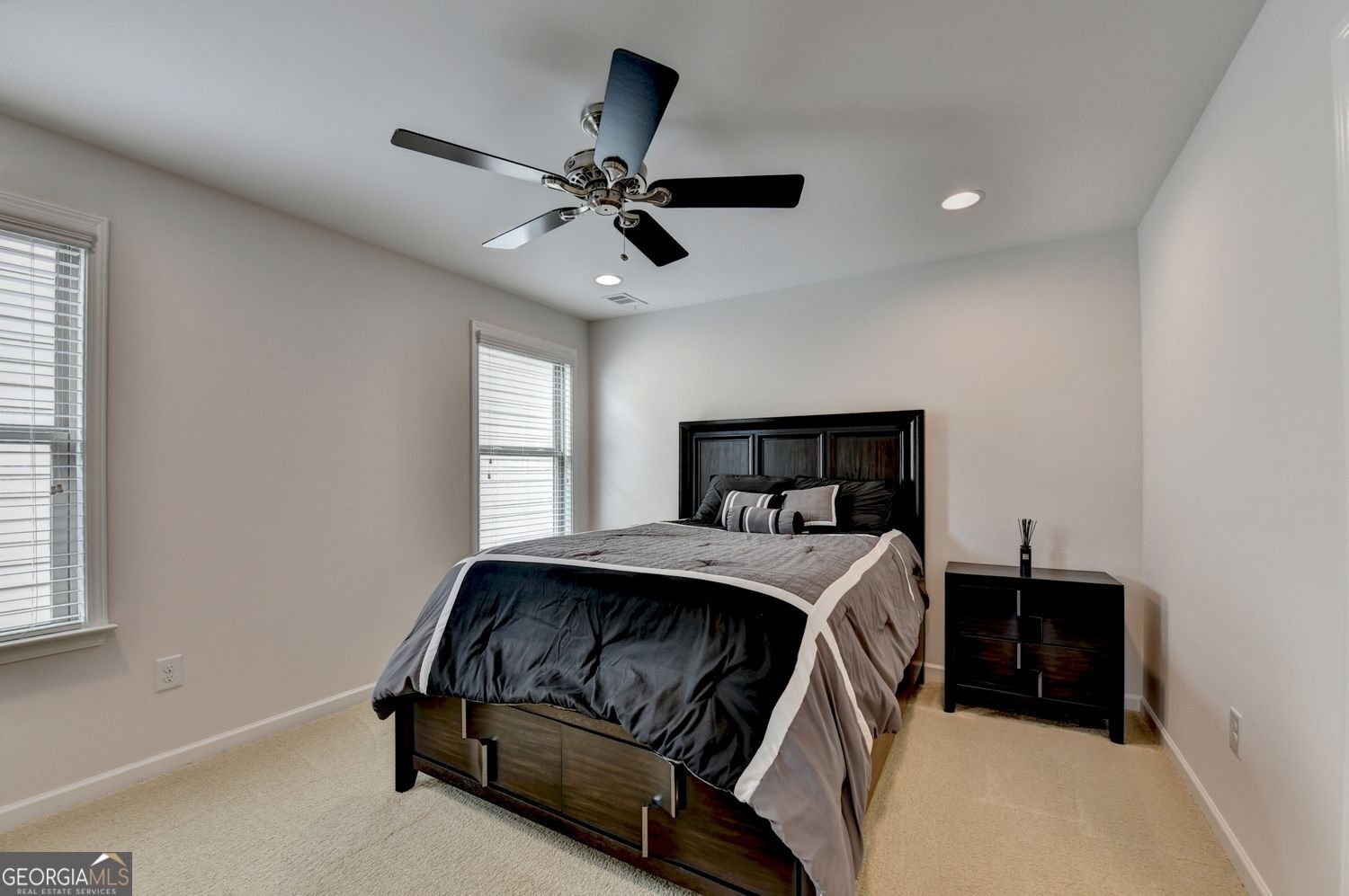 115 Marlow Drive Woodstock - 56