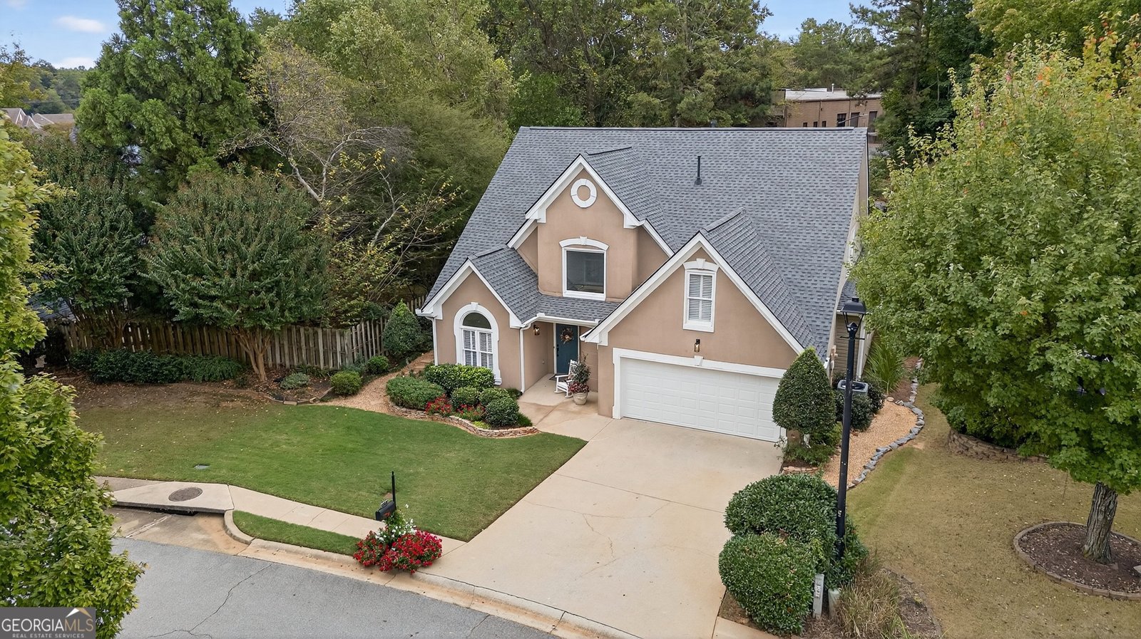 5400 Fontenoy Court Peachtree Corners - 2