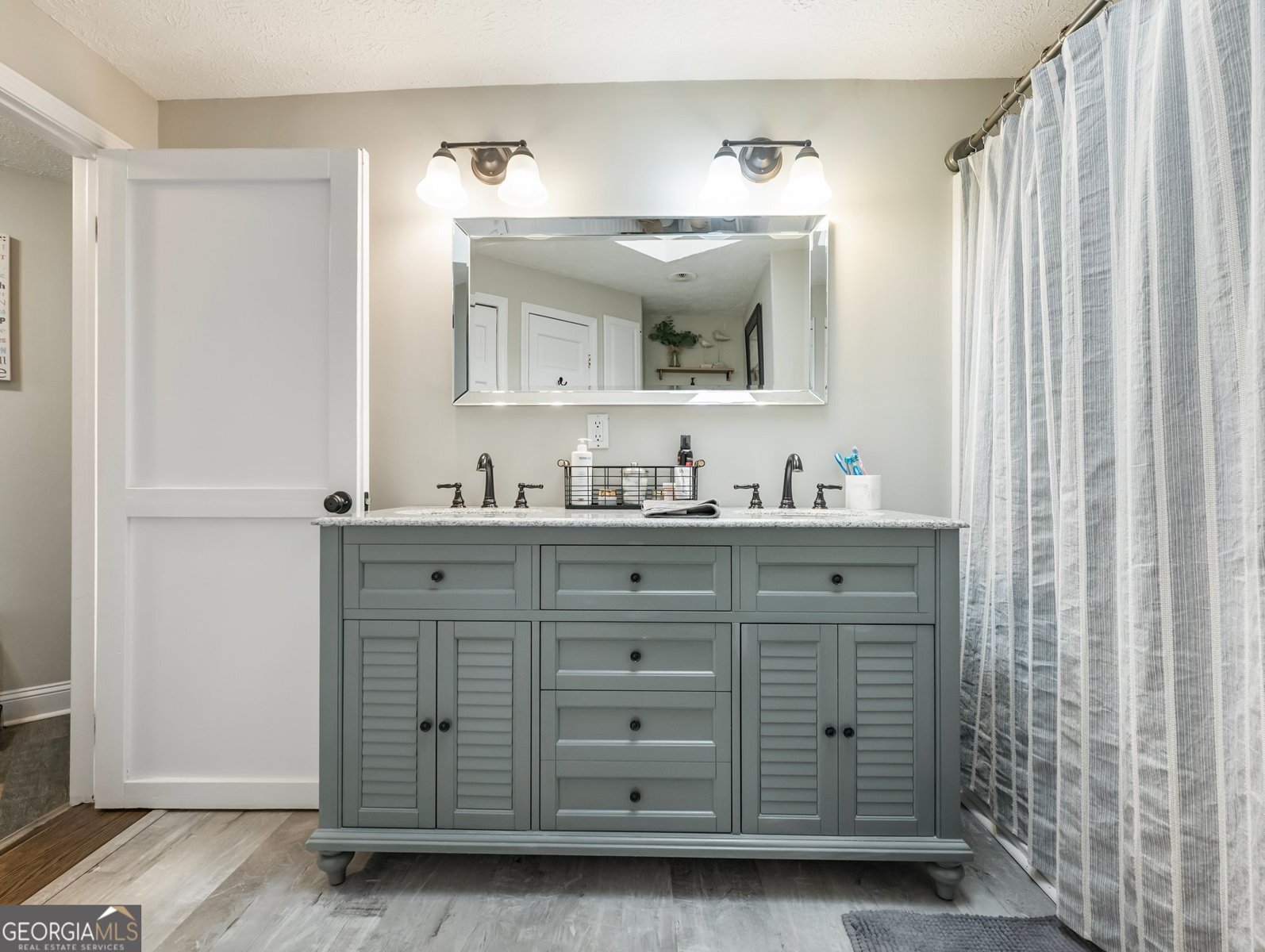 45 Lakepoint Drive Dawsonville - 27