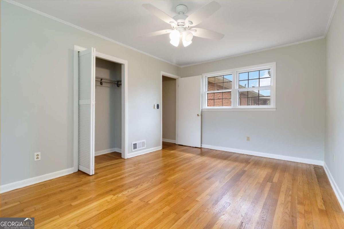 5524 Laurel Lane Lilburn - 27