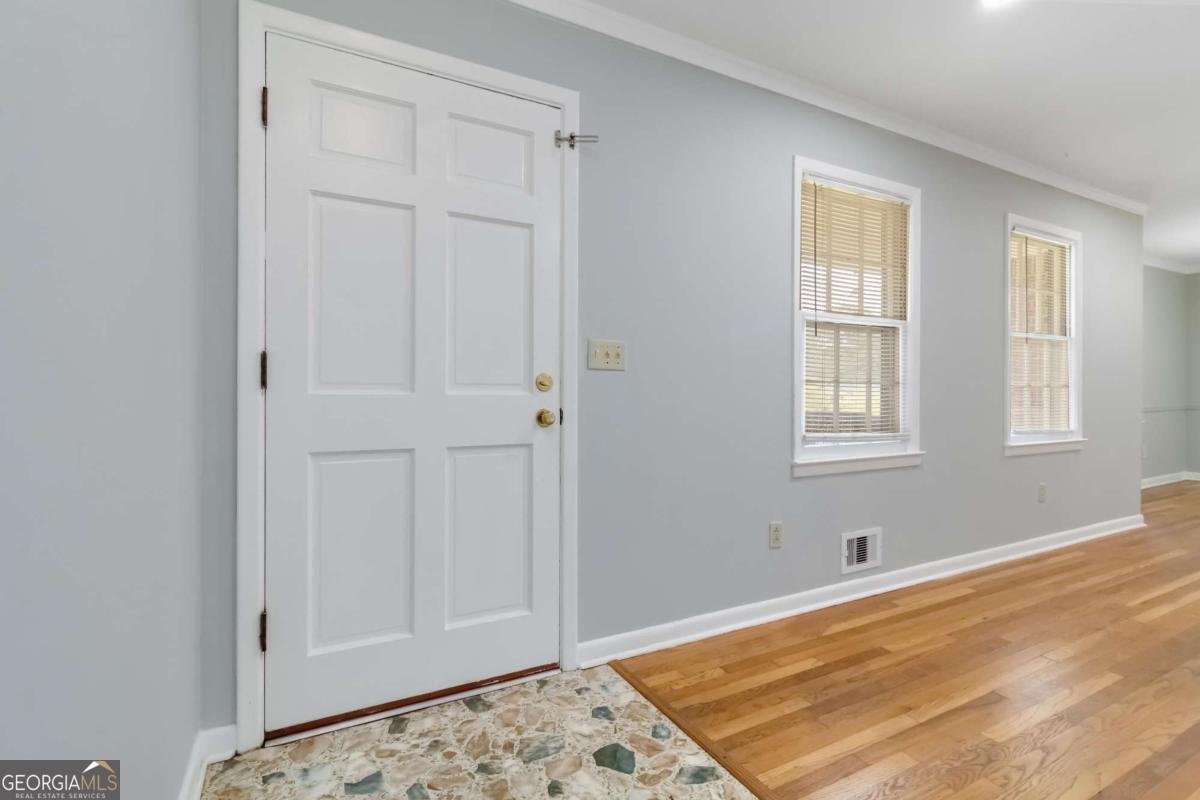 5524 Laurel Lane Lilburn - 4