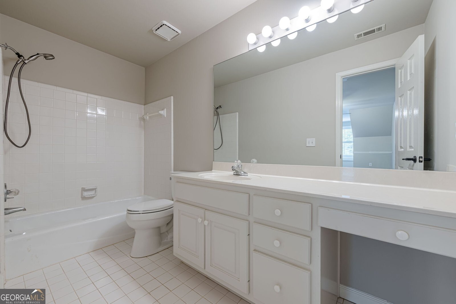 3505 Stately Oaks Lane Duluth - 55