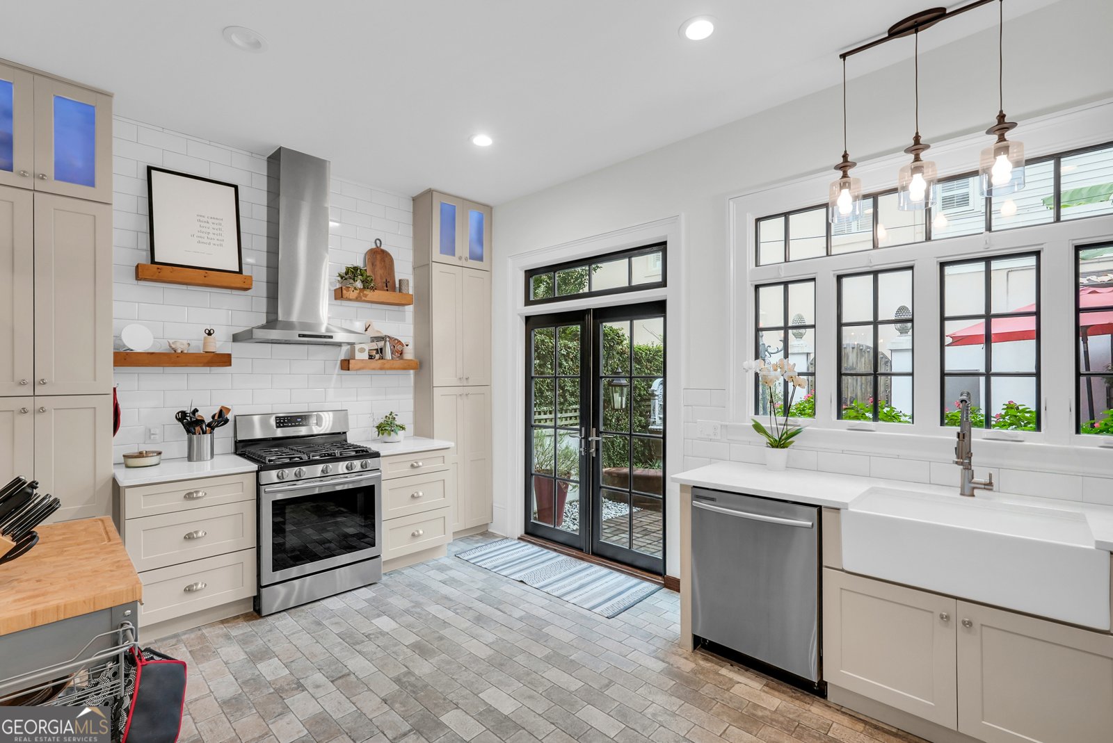 216 Gaston Street Savannah - 24