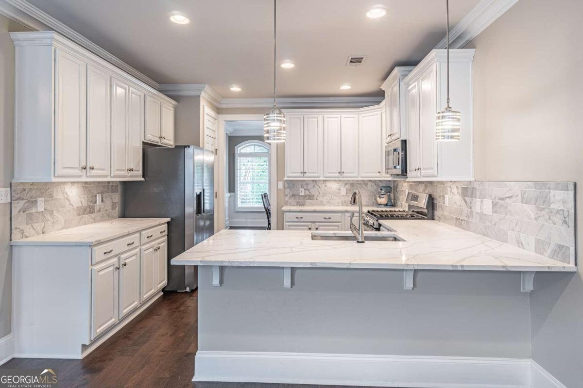 4166 Baverton Drive Suwanee - 16