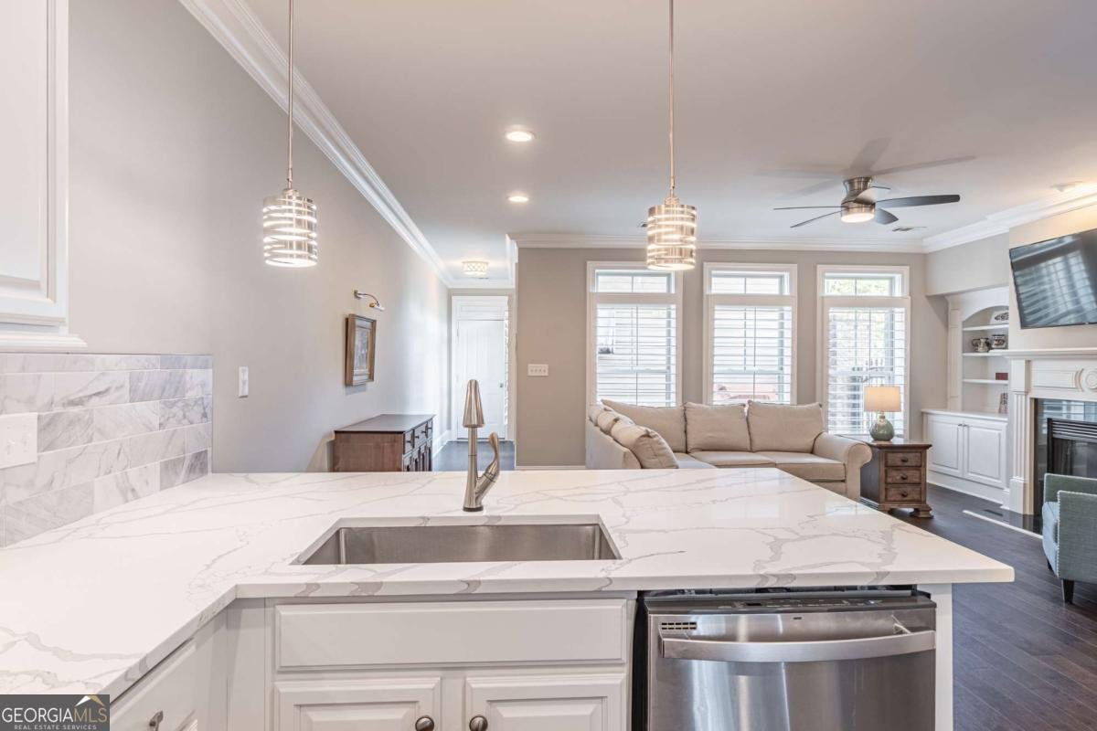4166 Baverton Drive Suwanee - 18