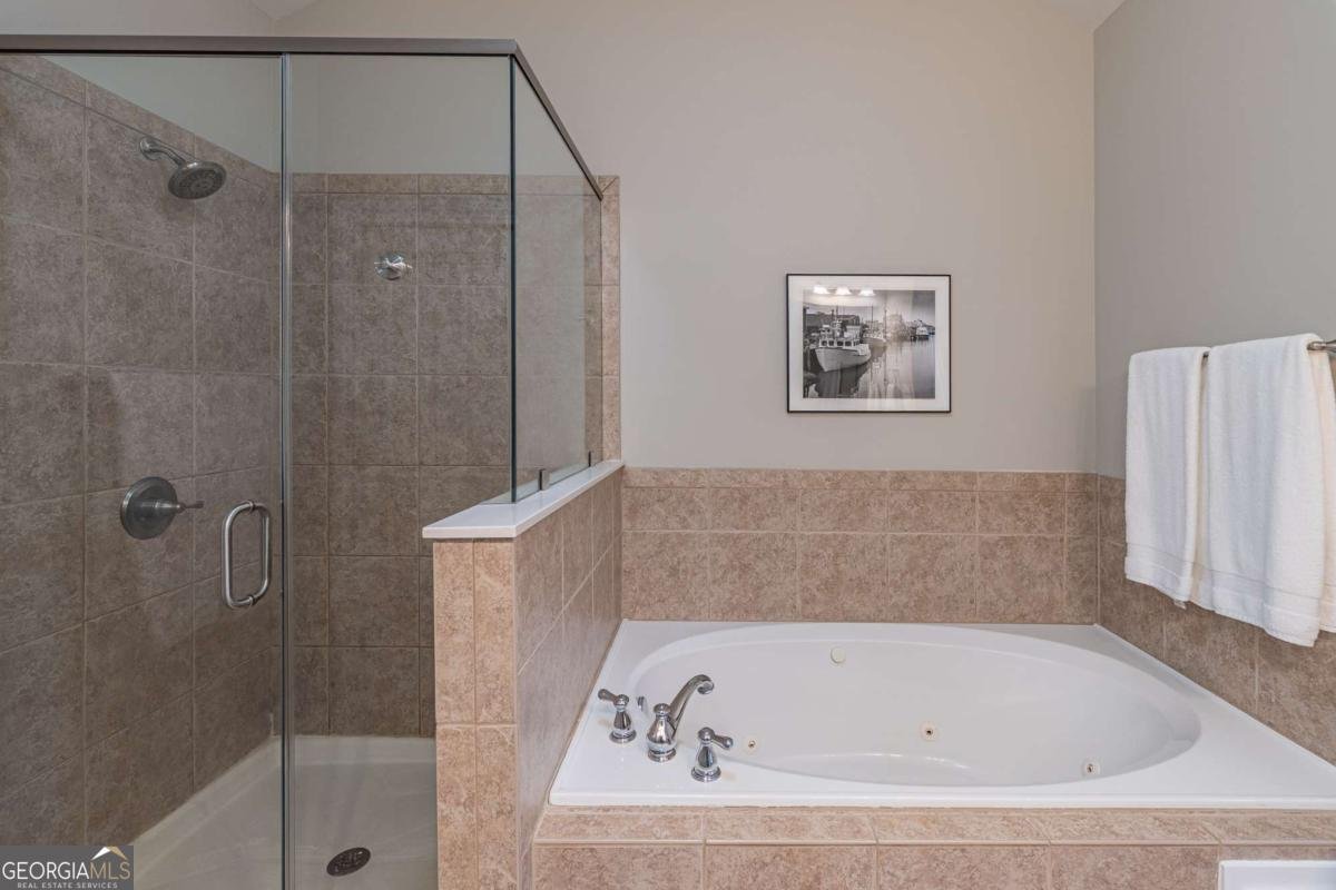 4166 Baverton Drive Suwanee - 27