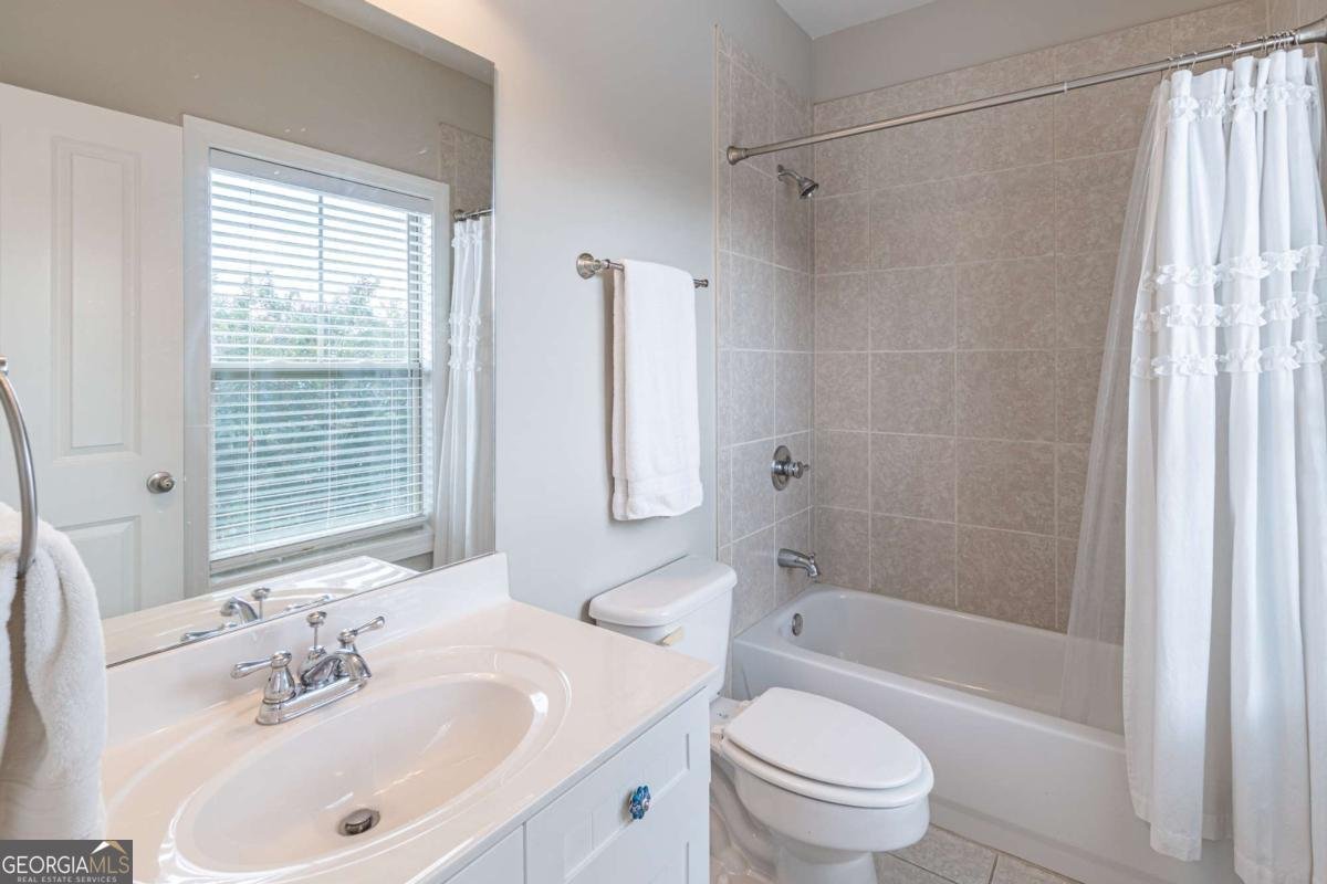 4166 Baverton Drive Suwanee - 30