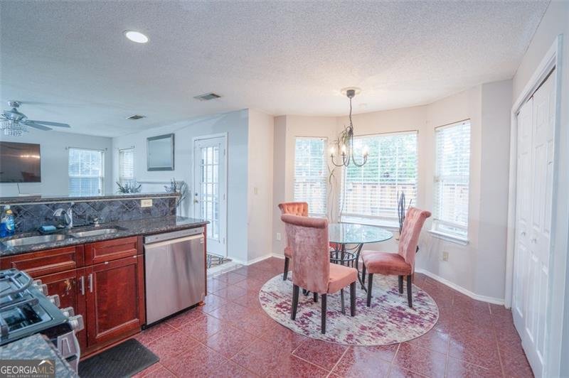 2045 LOWN FARM Trail Lithonia - 10