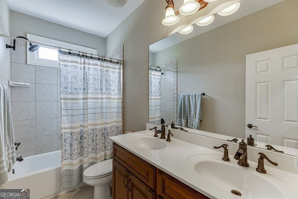 411 Meadow Lake Terrace Hoschton - 32