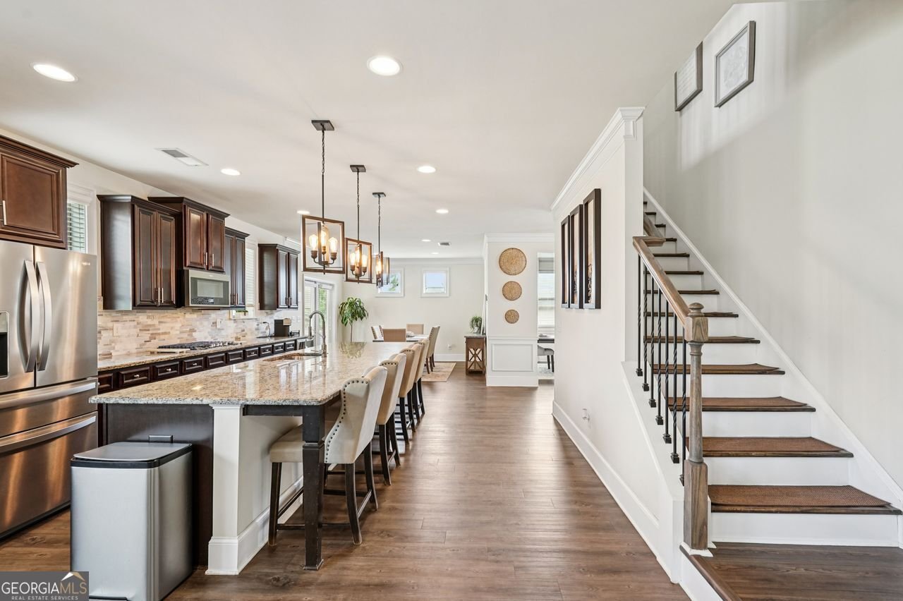 197 HICKORY POINTE Drive Acworth - 12
