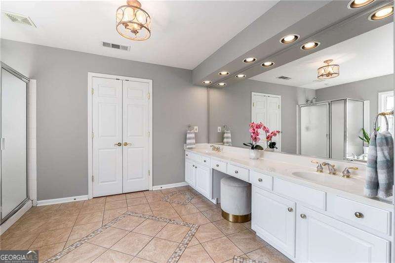5105 Harbury Lane Suwanee - 25