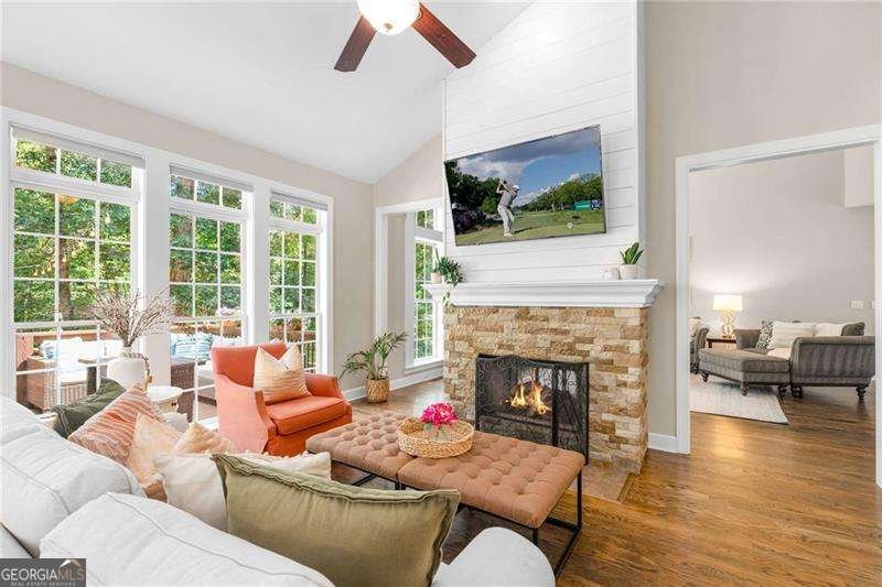 5105 Harbury Lane Suwanee - 5