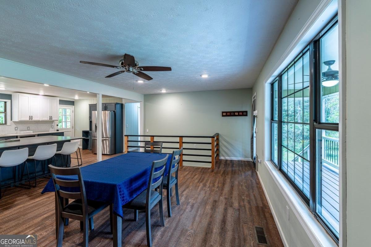 149 Spring Street Mineral Bluff - 17