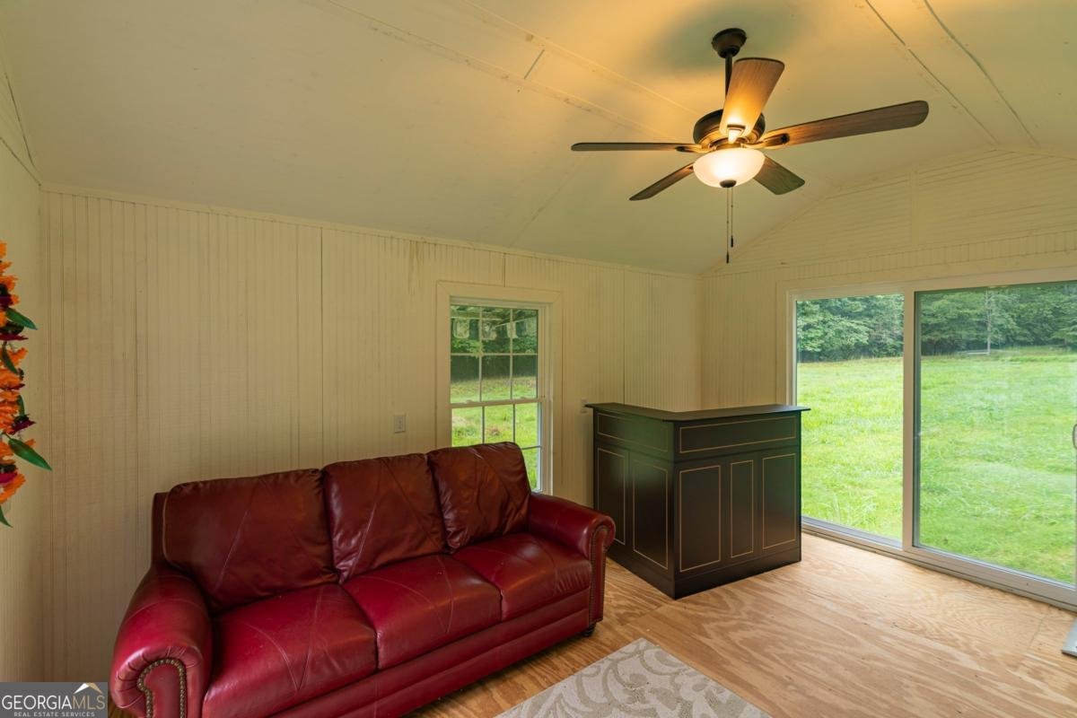 149 Spring Street Mineral Bluff - 44