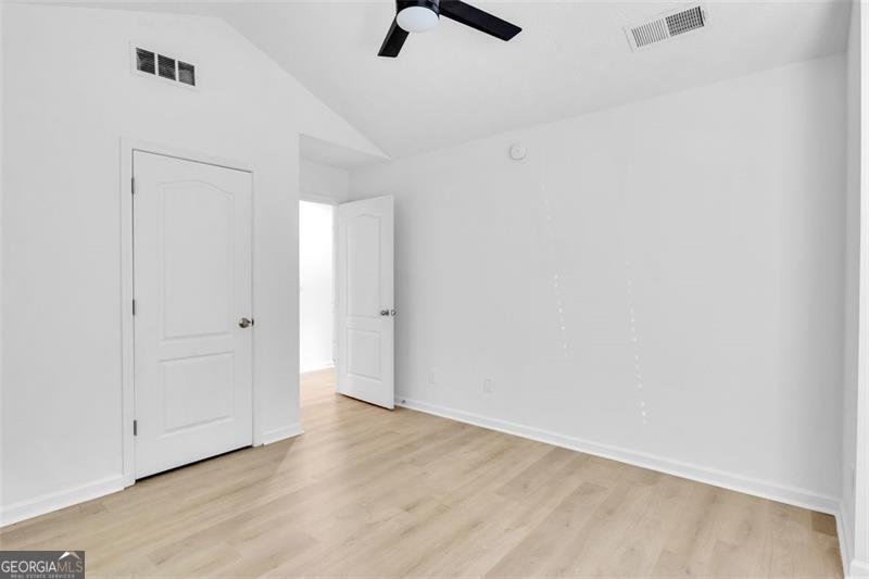 999 SIMONTON GLEN Drive Lawrenceville - 18