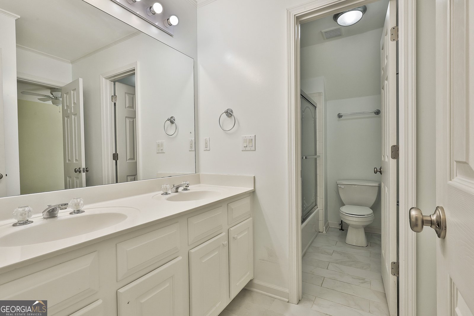 230 Stonehaven Drive Fayetteville - 43