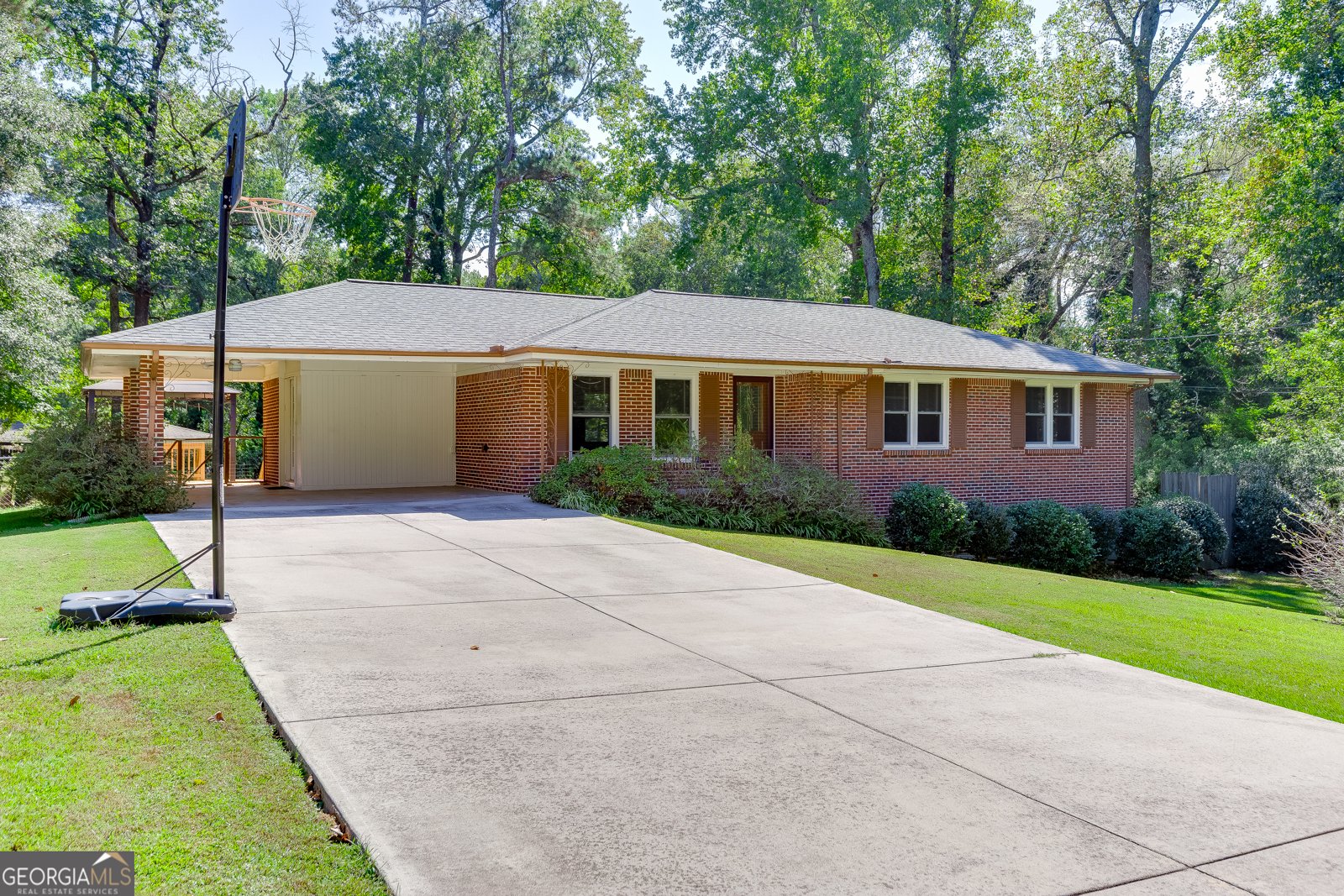 398 Lockridge Lane Lawrenceville - 1