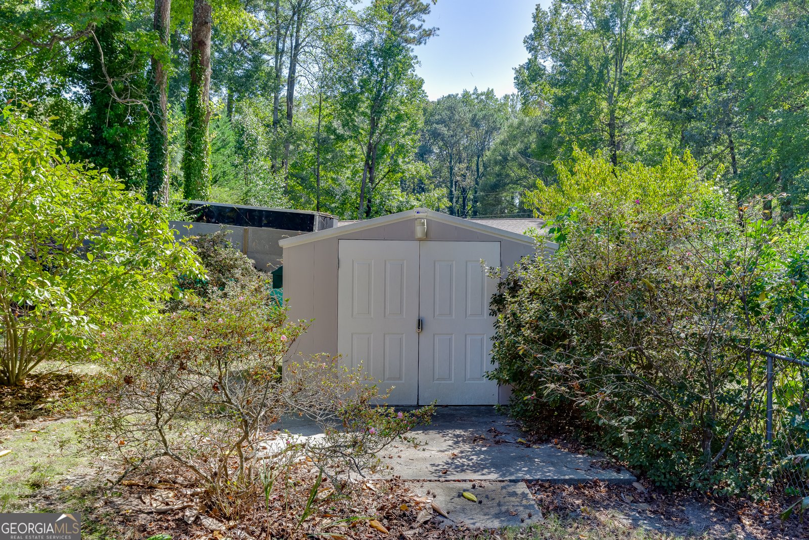 398 Lockridge Lane Lawrenceville - 35