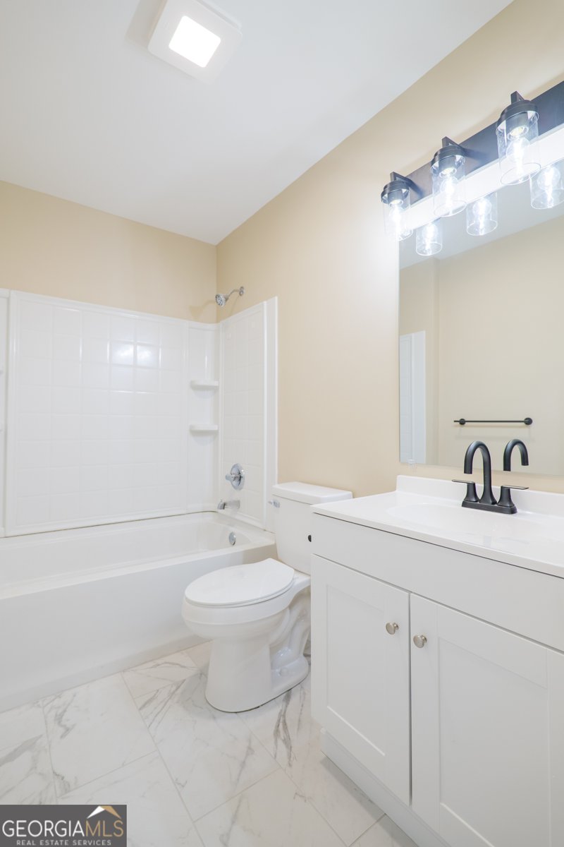 4104 Lantern Lane Valdosta - 4