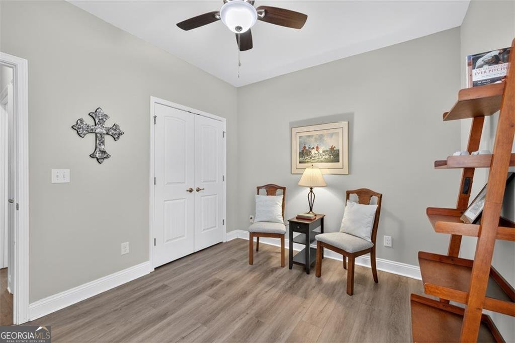 224 Welsh Circle Commerce - 26