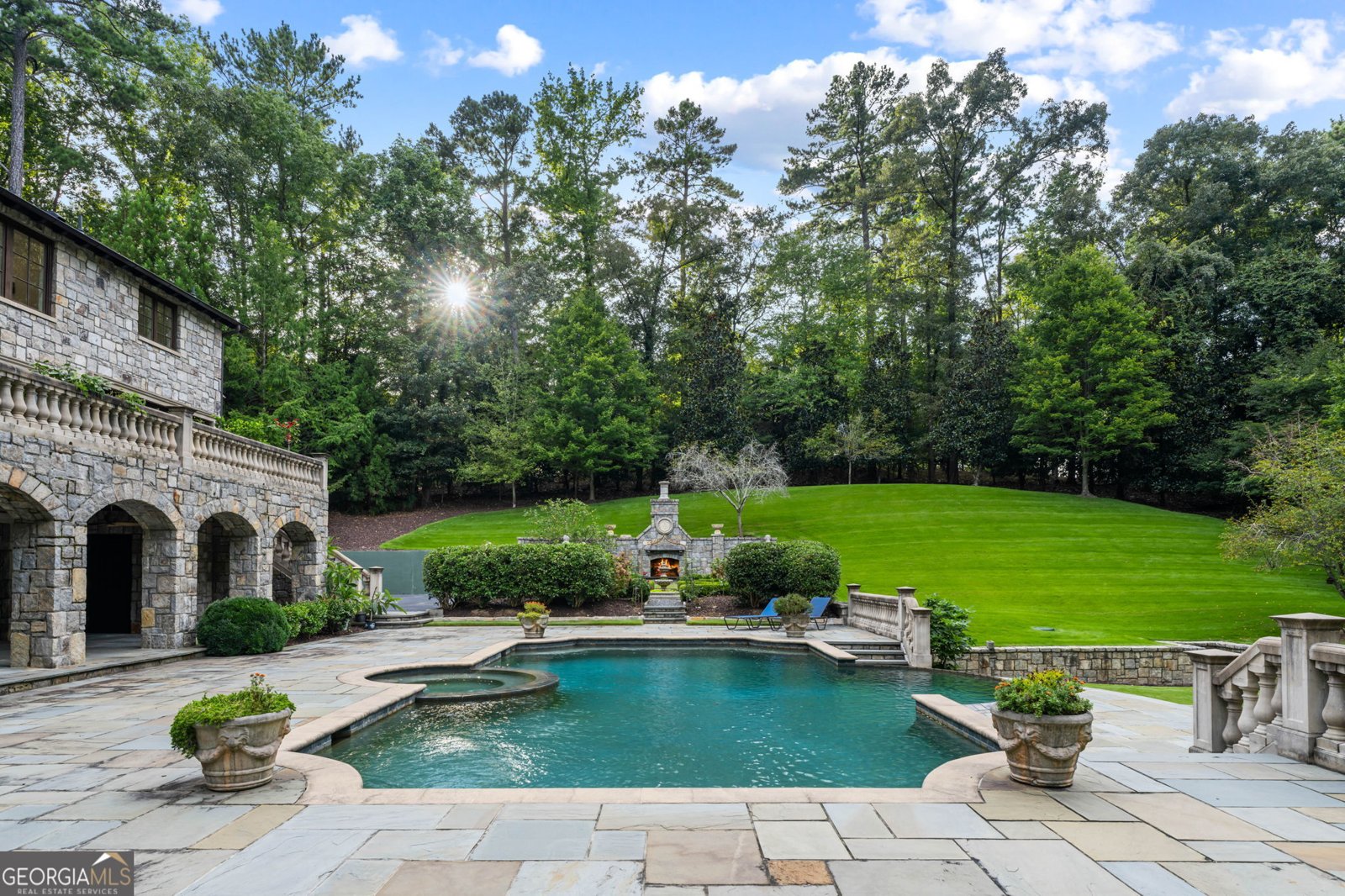 1919 RIVER FOREST Road Atlanta - 73