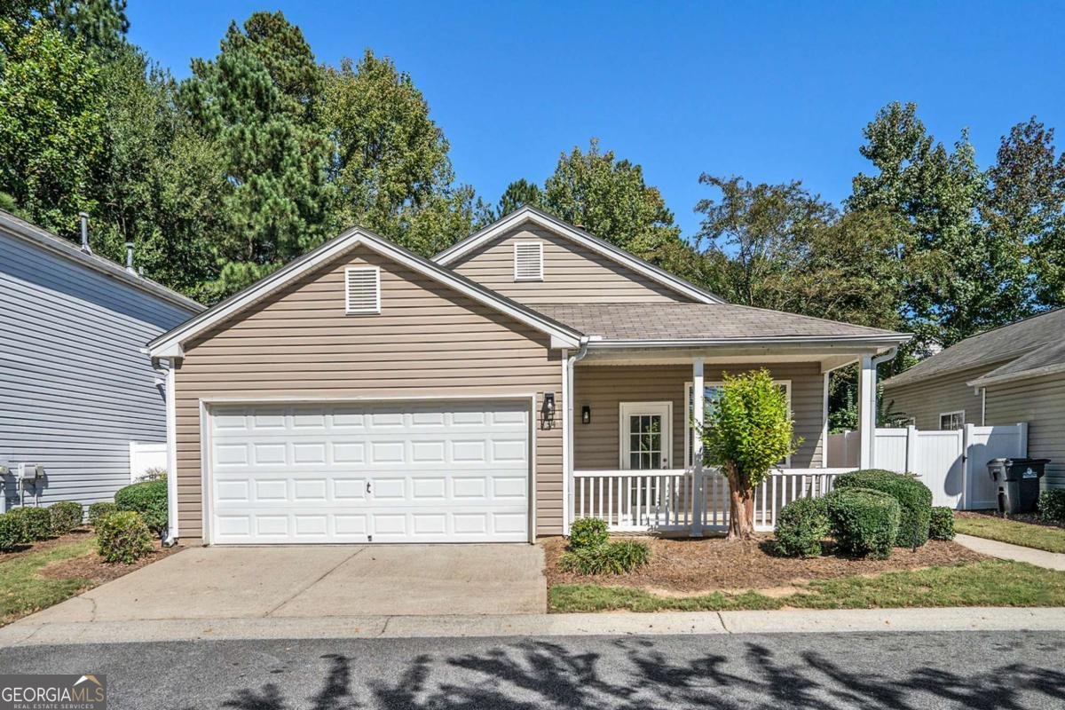 834 Windcroft Circle Acworth - 1