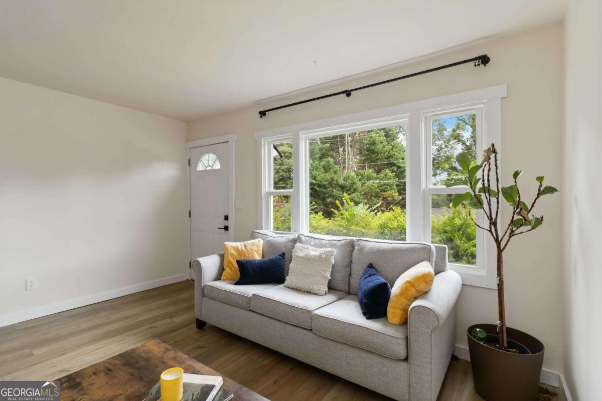 286 Booker Street Atlanta - 11