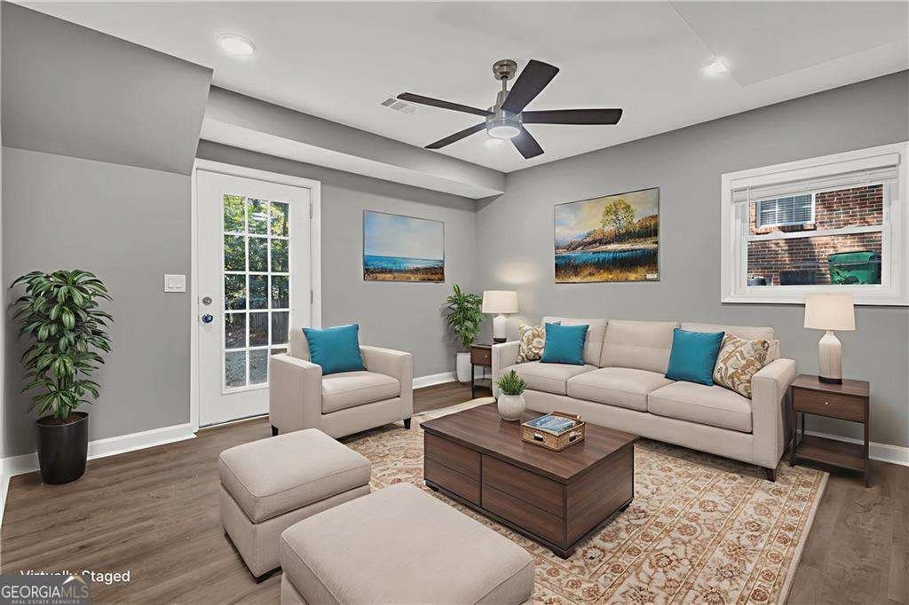 1308 Talcott Place Decatur - 3