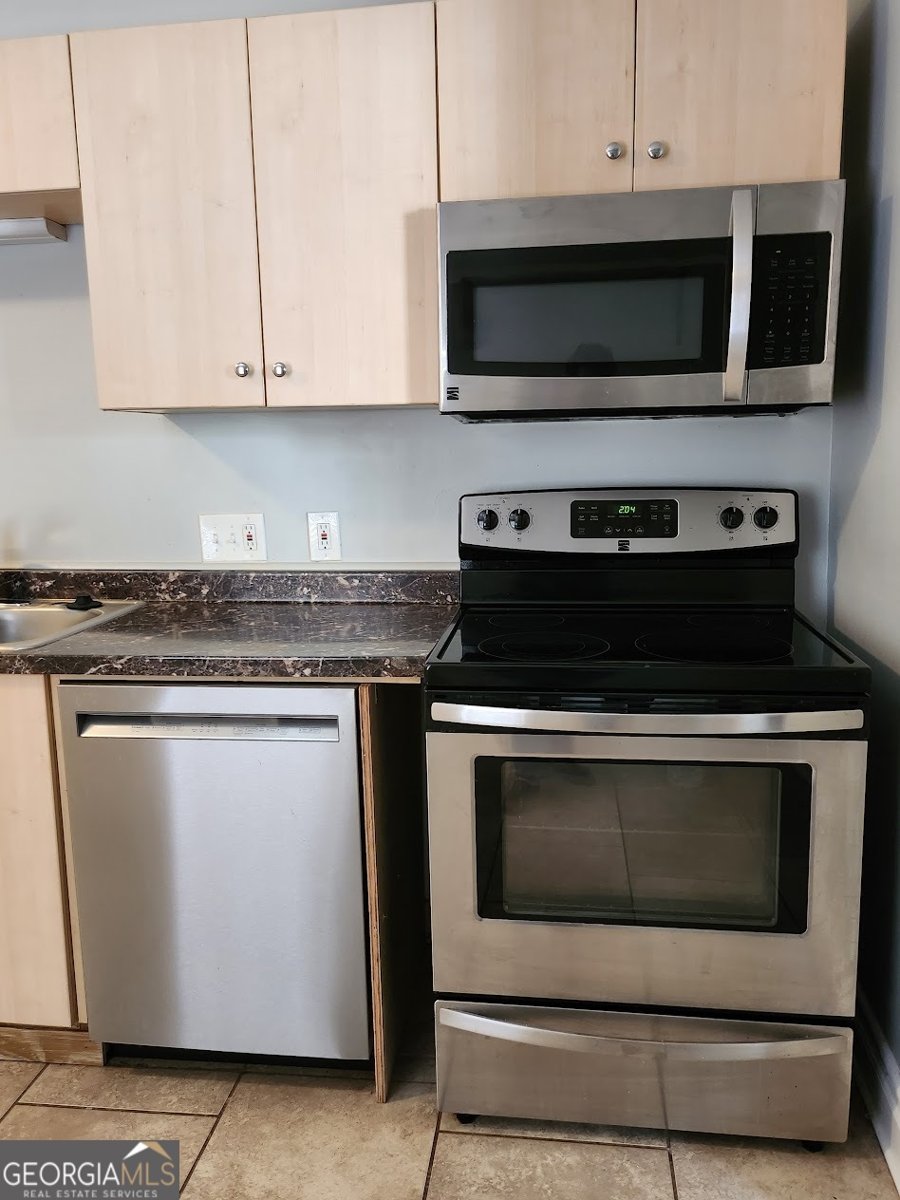 595 ROCKWELL Street Atlanta - 9