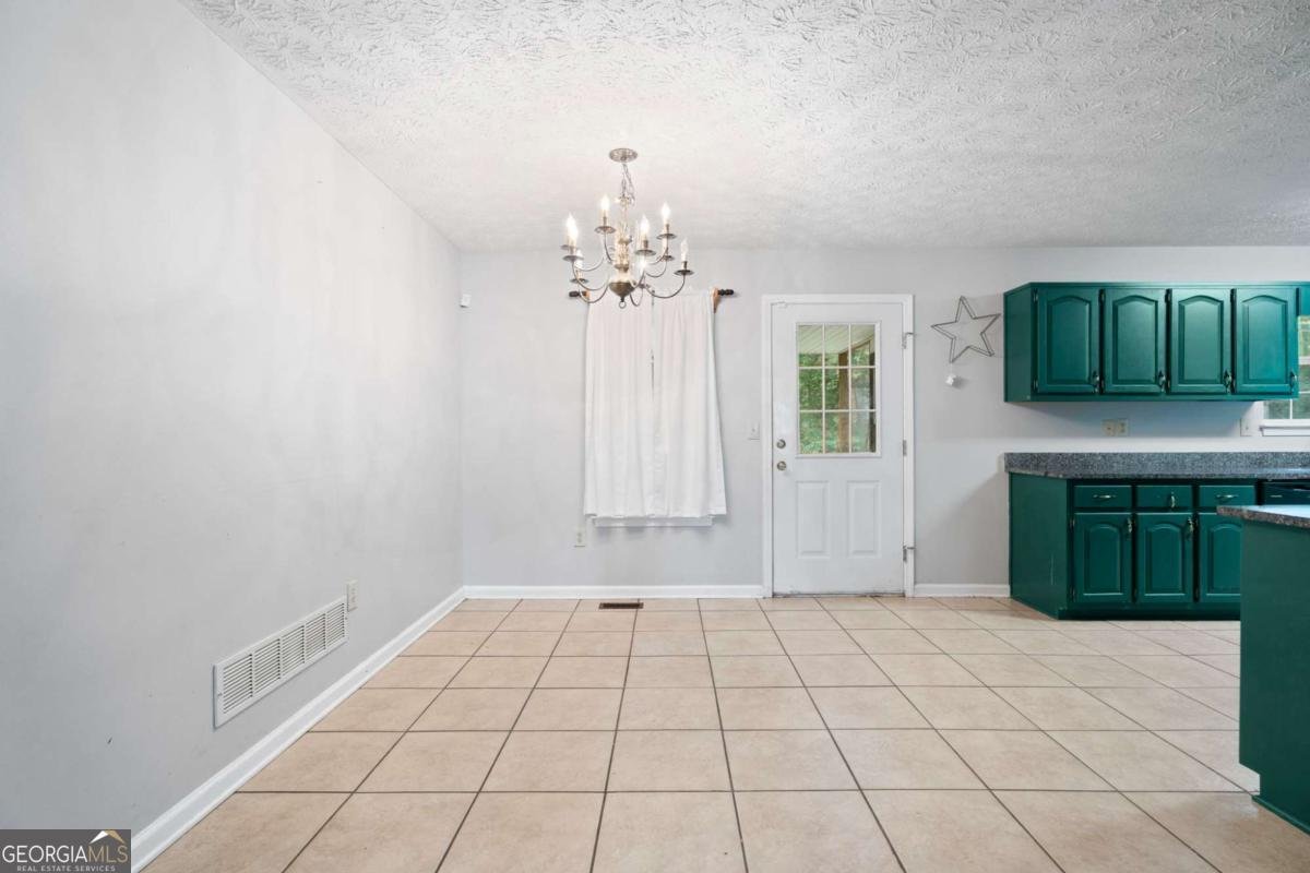 6854 John West Road Winston - 14