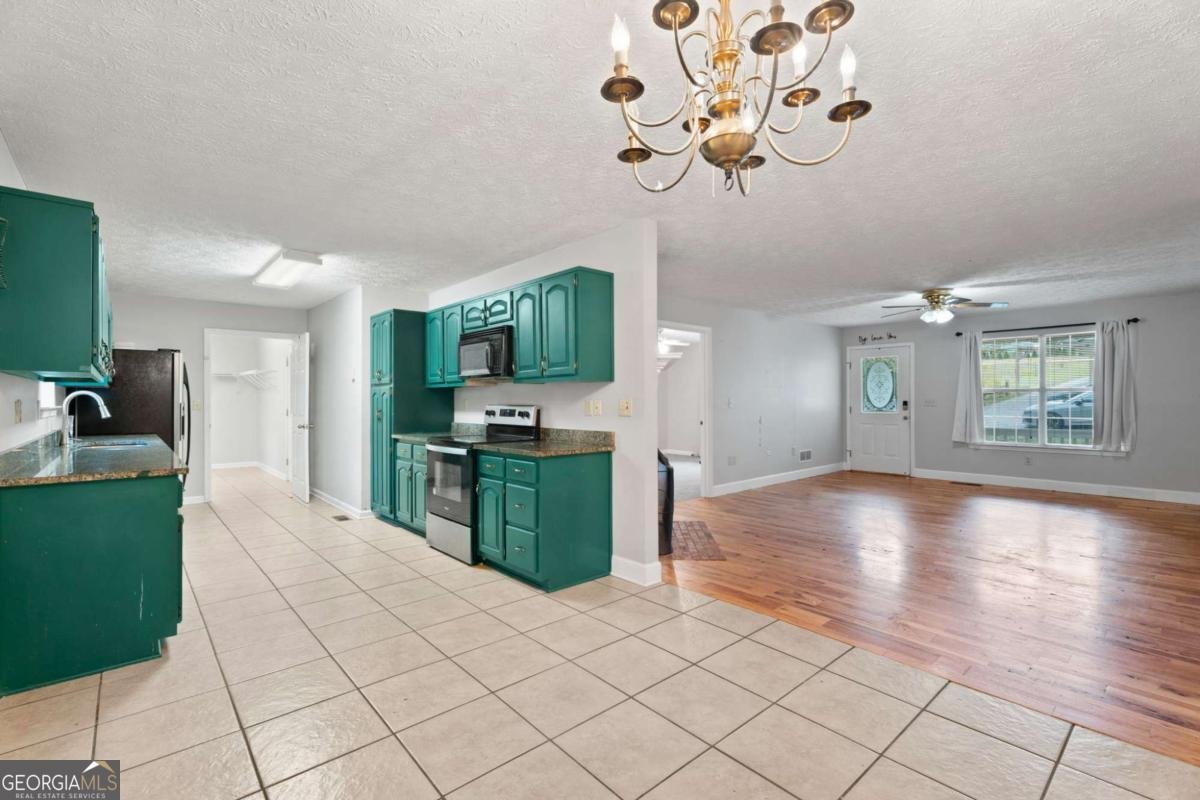 6854 John West Road Winston - 15