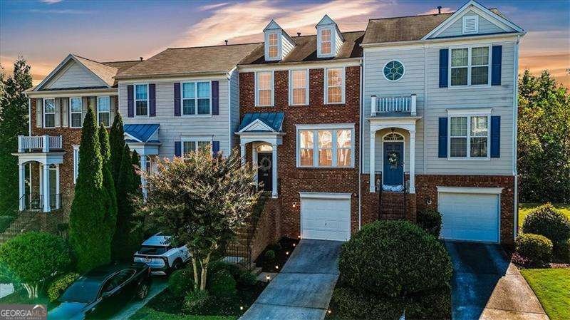 205 Balaban Circle Woodstock - 2
