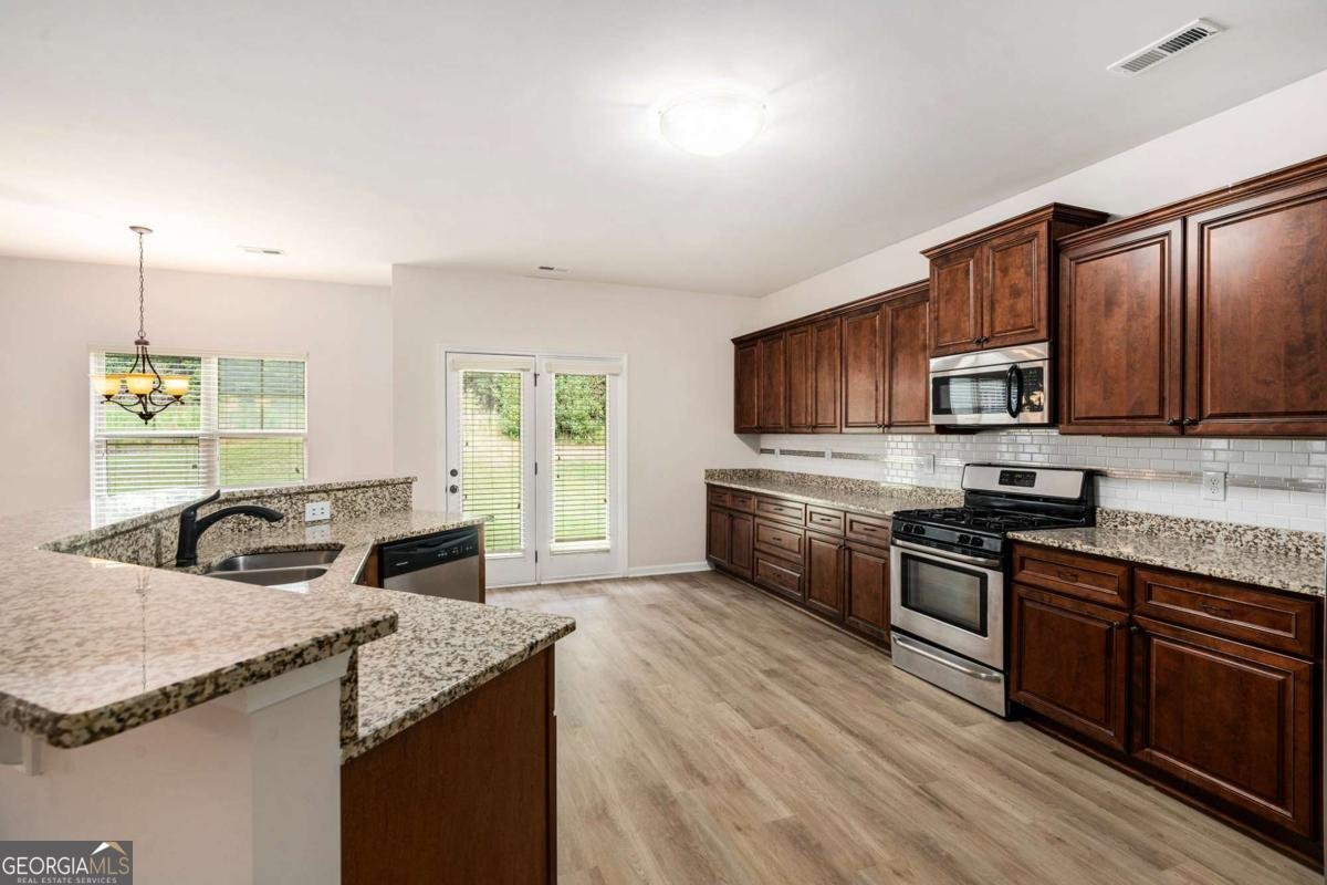 325 Ivy Lane Senoia - 11