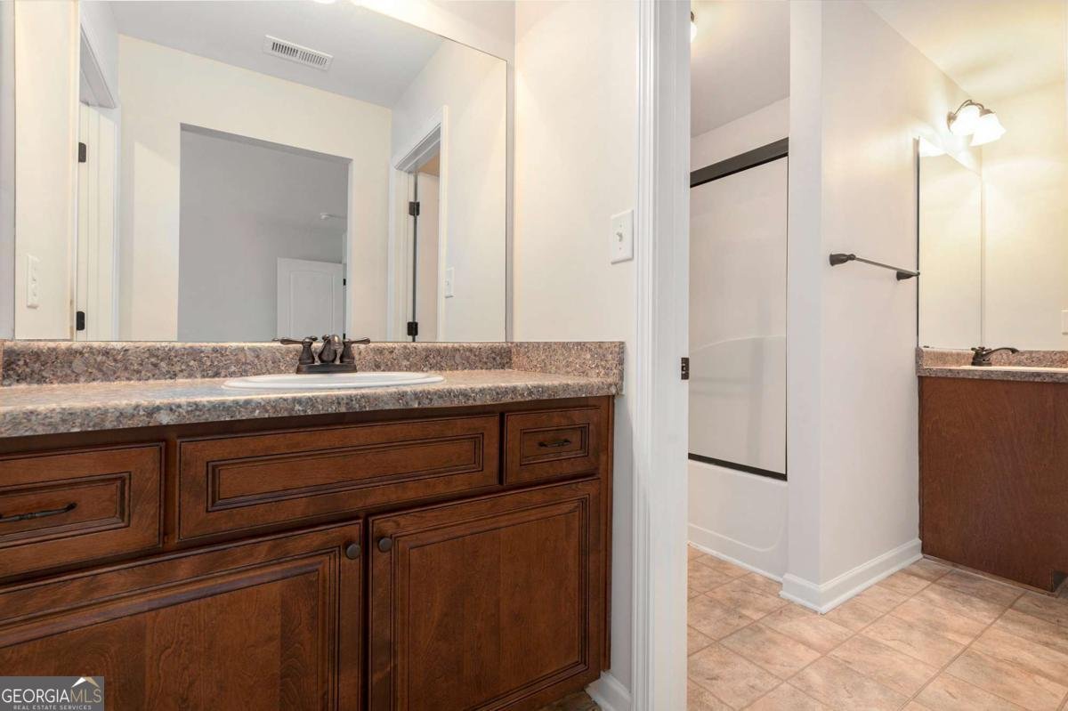 325 Ivy Lane Senoia - 32