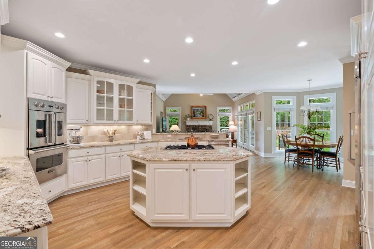 2175 Lake Shore Landing Alpharetta - 9