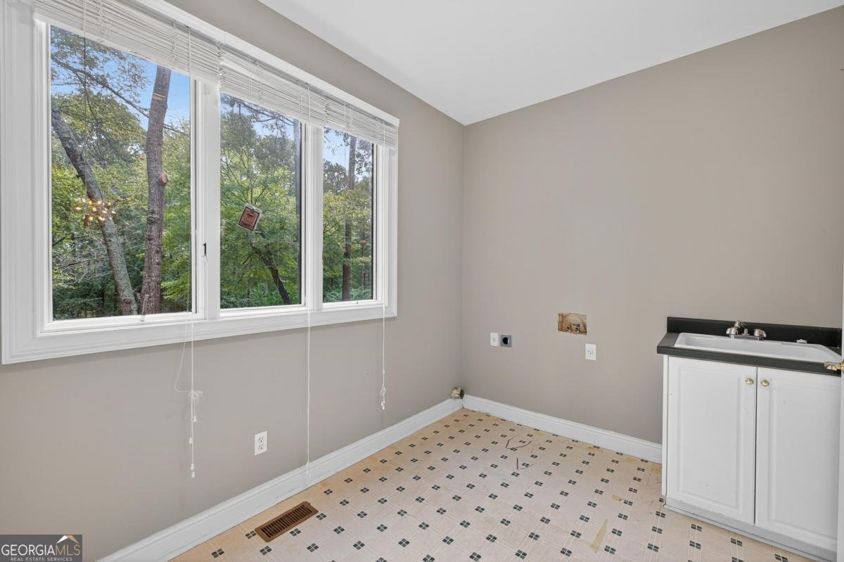 1001 Shoal Creek Court Greensboro - 29