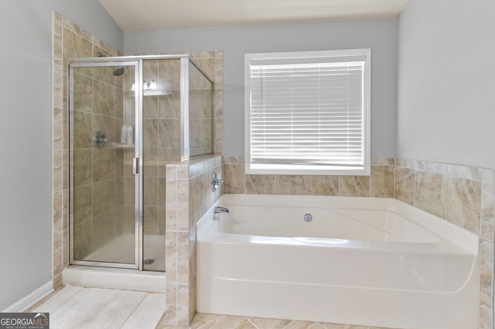 123 Red Maple Drive Athens - 21