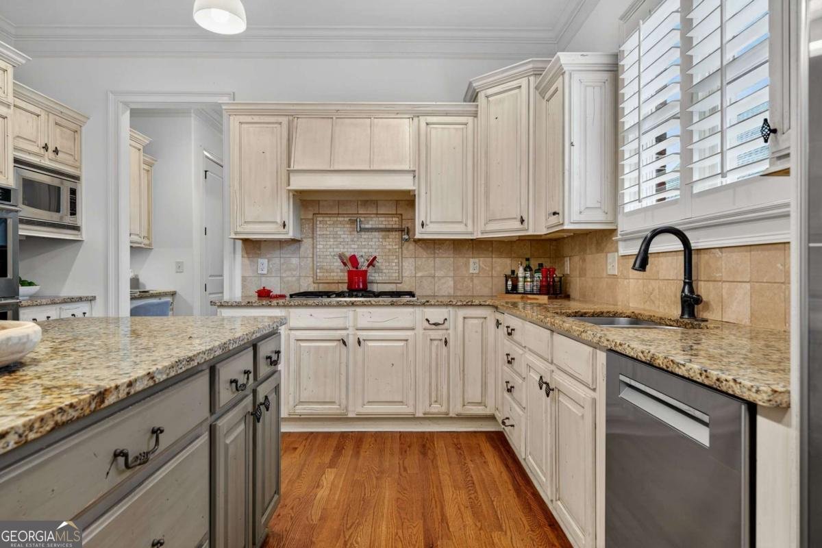 1514 Mossvale Court Kennesaw - 21