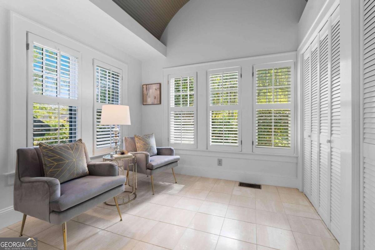 1154 Reeder Circle Atlanta - 27