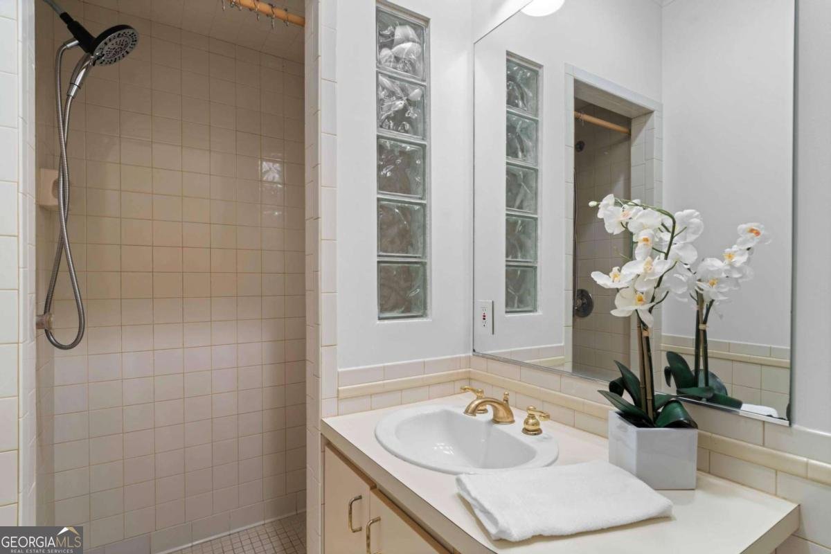 1154 Reeder Circle Atlanta - 28