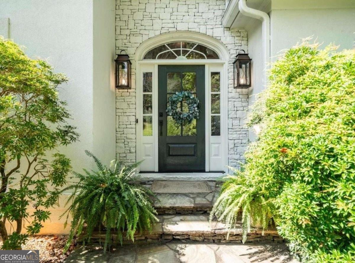 4922 Riveredge Drive Peachtree Corners - 2