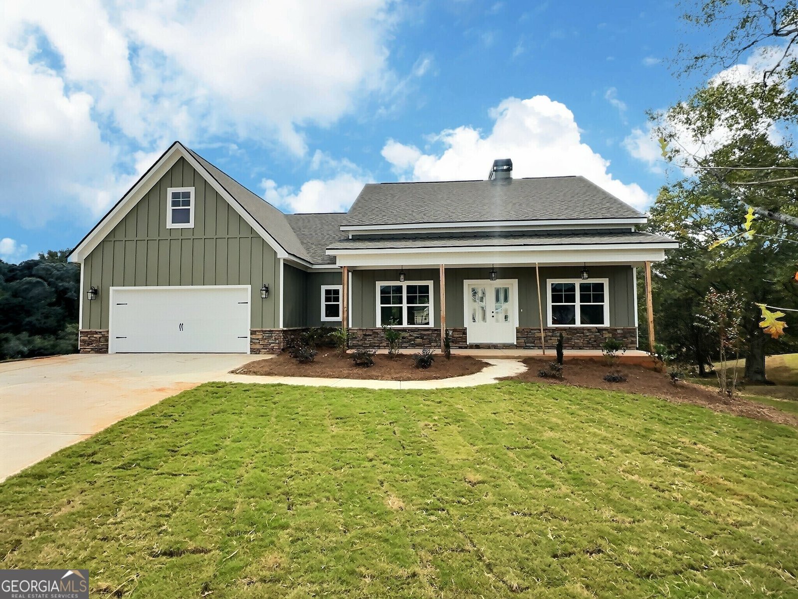 8 Hardin Court Newnan - 1