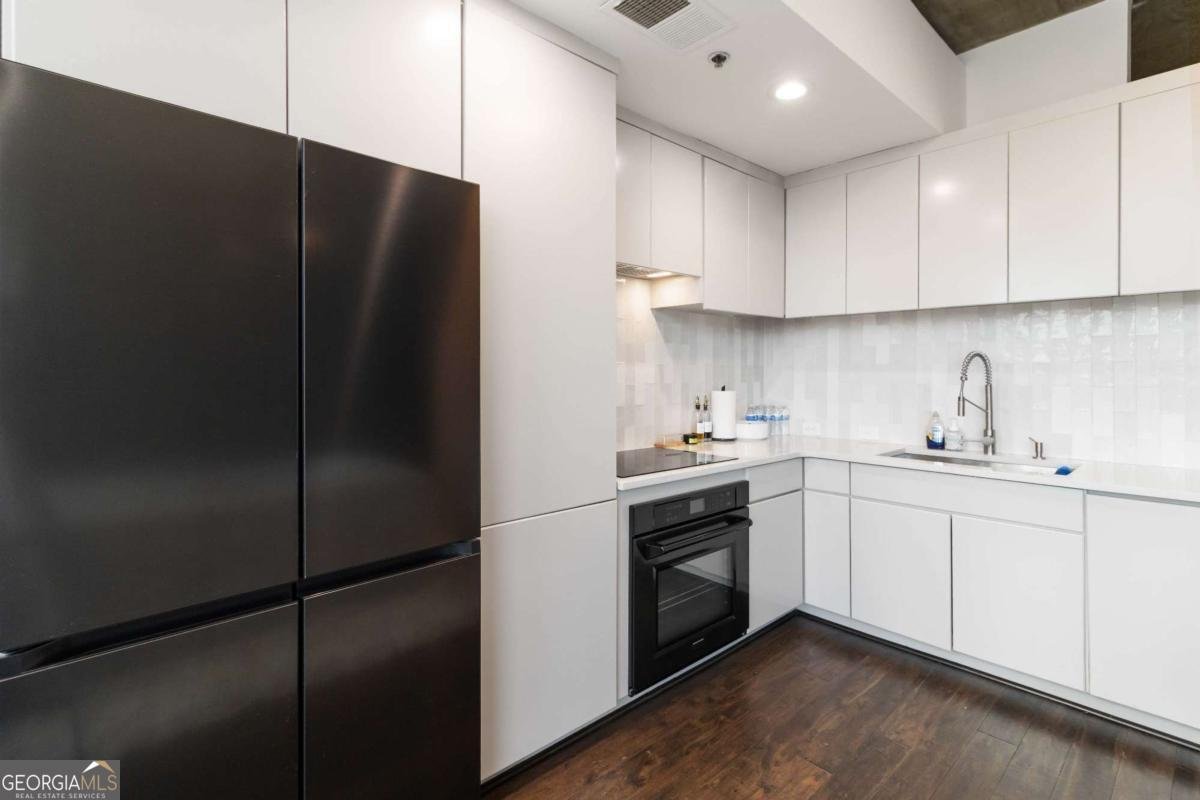 3324 Peachtree Road Atlanta - 10