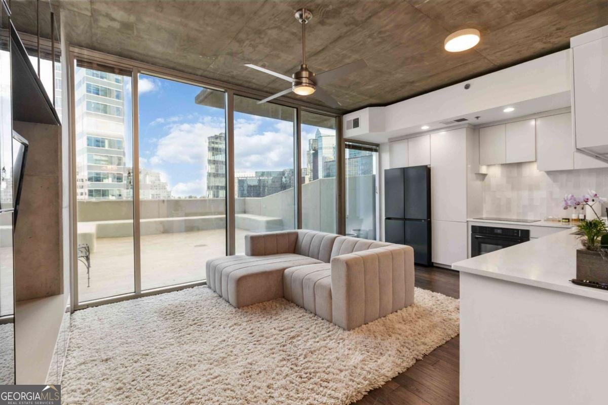 3324 Peachtree Road Atlanta - 12