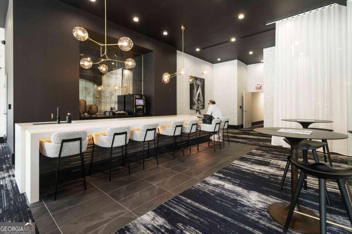 3324 Peachtree Road Atlanta - 19