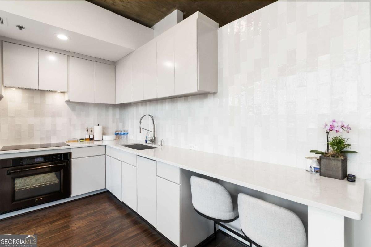 3324 Peachtree Road Atlanta - 9