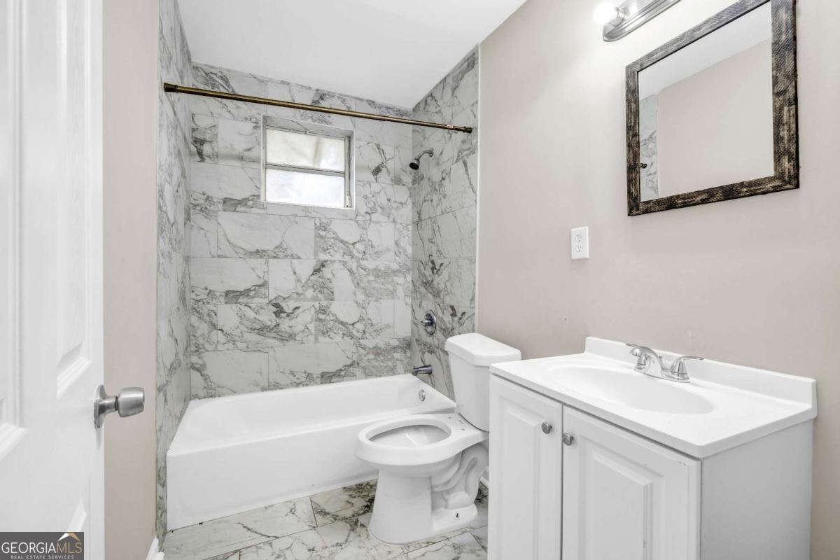 305 18th Street Griffin - 17