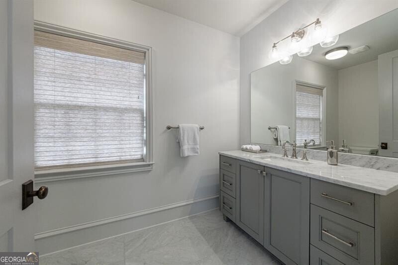 209 Dovecrest Drive Atlanta - 23