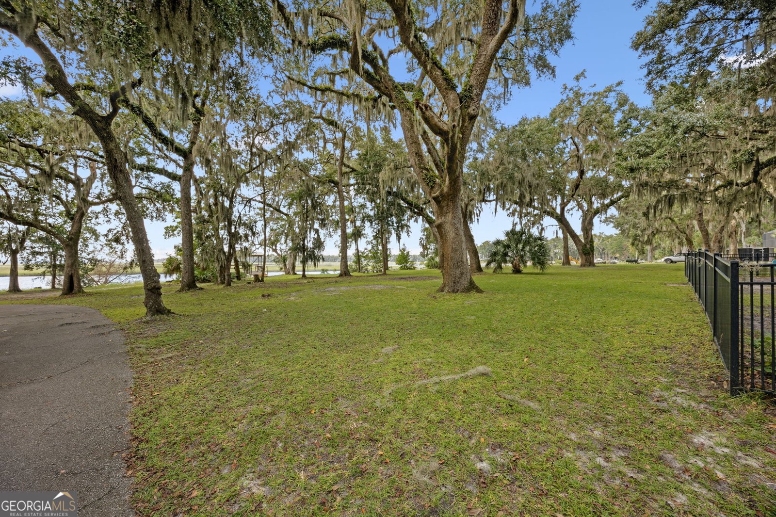 628 London Hill Road Woodbine - 55