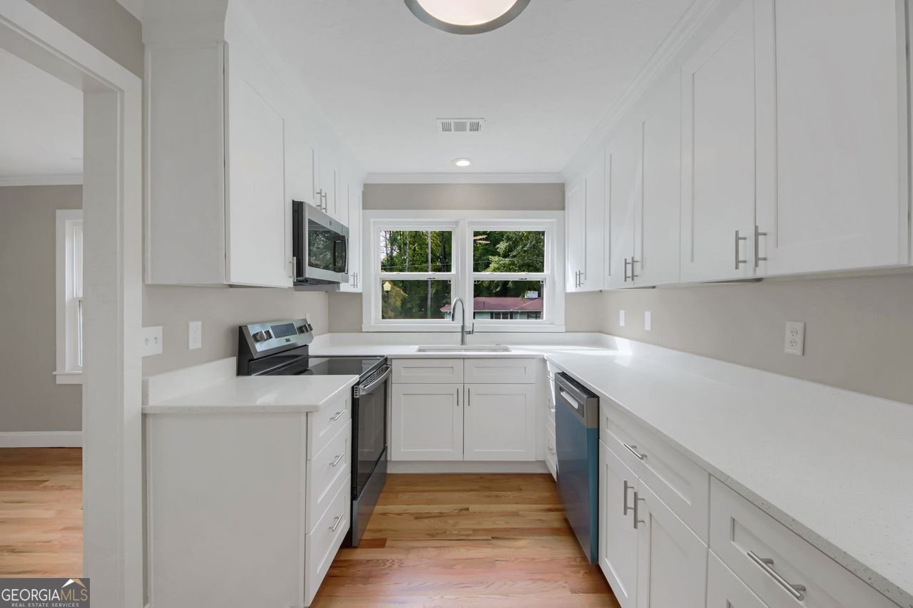 3831 DILLARD Powder Springs - 12